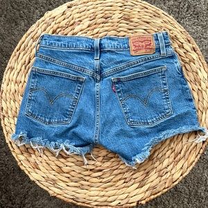 Levi’s 501 Women’s Jean Shorts